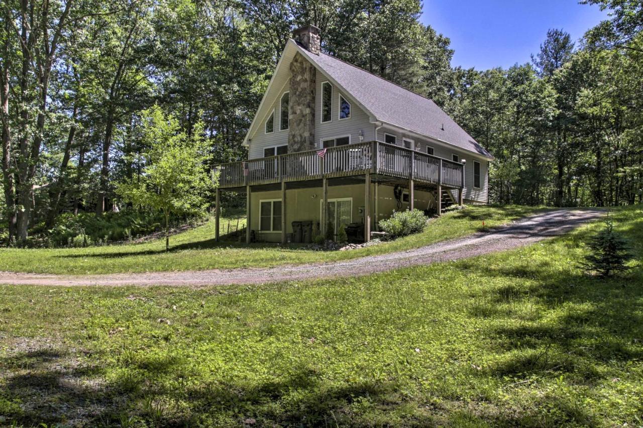 Spacious Home With Deck, Grill And Delaware River View Callicoon Buitenkant foto